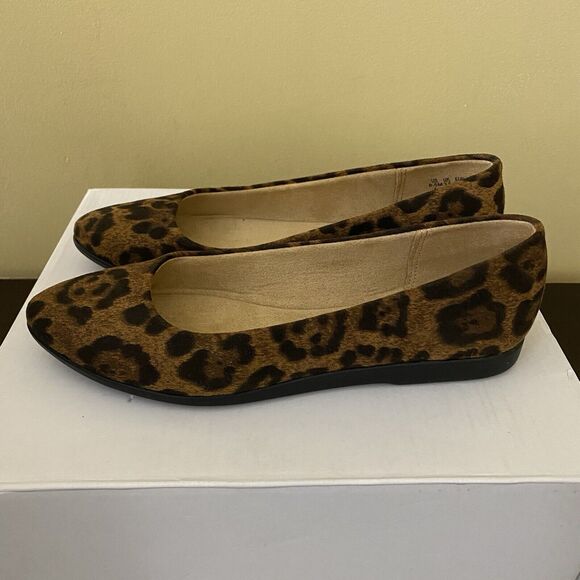 LifeStride Women's Amelia Loafer - Picture 1 of 7